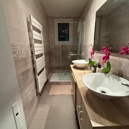 Spacieux Au Centre-ville Apartmán Montluçon